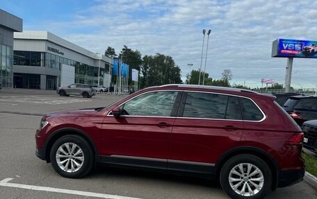 Volkswagen Tiguan II, 2017 год, 2 300 000 рублей, 2 фотография