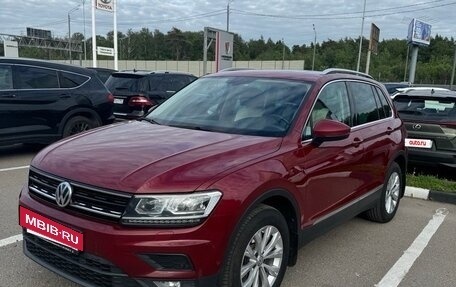 Volkswagen Tiguan II, 2017 год, 2 300 000 рублей, 6 фотография