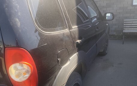 Chevrolet Niva I рестайлинг, 2009 год, 450 000 рублей, 5 фотография