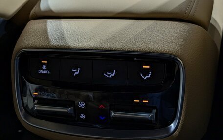 KIA Mohave I, 2021 год, 5 700 000 рублей, 28 фотография