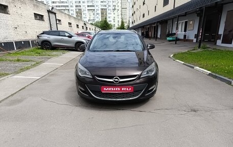 Opel Astra J, 2014 год, 820 000 рублей, 1 фотография