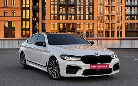 BMW 5 серия, 2018 год, 3 200 000 рублей, 1 фотография
