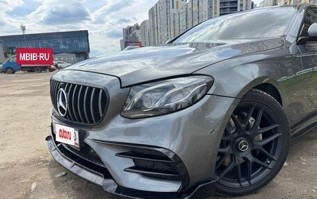 Mercedes-Benz E-Класс, 2017 год, 2 760 000 рублей, 6 фотография