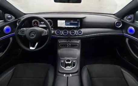 Mercedes-Benz E-Класс, 2017 год, 2 760 000 рублей, 16 фотография