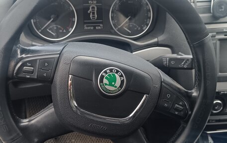 Skoda Octavia, 2011 год, 630 000 рублей, 3 фотография