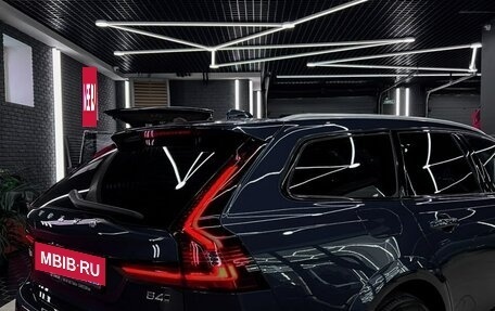 Volvo V90 Cross Country I рестайлинг, 2022 год, 5 900 000 рублей, 4 фотография