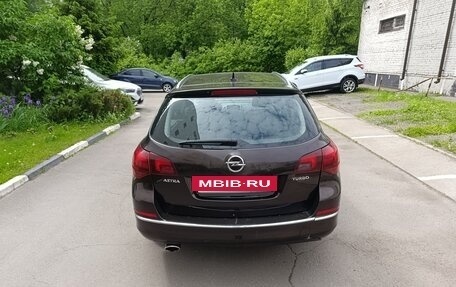 Opel Astra J, 2014 год, 820 000 рублей, 6 фотография