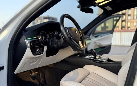 BMW 5 серия, 2018 год, 3 200 000 рублей, 10 фотография