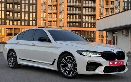 BMW 5 серия, 2018 год, 3 200 000 рублей, 4 фотография