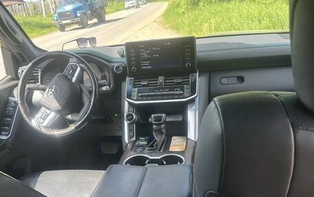 Toyota Land Cruiser, 2022 год, 8 800 000 рублей, 5 фотография