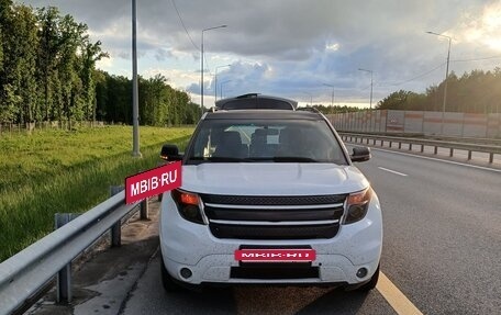 Ford Explorer VI, 2013 год, 1 600 000 рублей, 5 фотография
