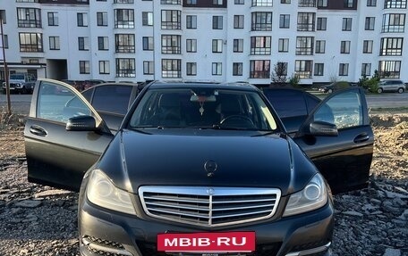 Mercedes-Benz C-Класс, 2013 год, 1 520 000 рублей, 2 фотография