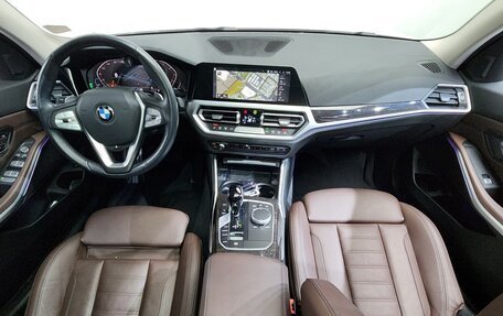 BMW 3 серия, 2023 год, 3 900 000 рублей, 8 фотография