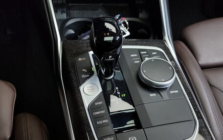 BMW 3 серия, 2023 год, 3 900 000 рублей, 15 фотография