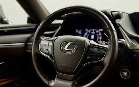 Lexus ES VII, 2020 год, 4 378 000 рублей, 19 фотография
