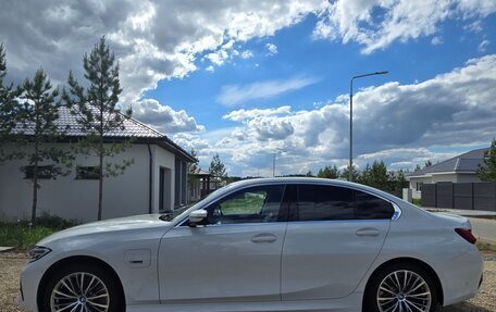 BMW 3 серия, 2022 год, 4 200 000 рублей, 2 фотография