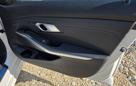 BMW 3 серия, 2022 год, 4 200 000 рублей, 17 фотография