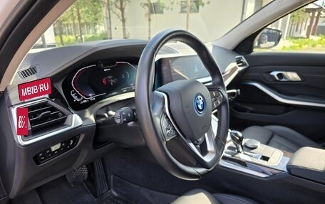 BMW 3 серия, 2022 год, 4 200 000 рублей, 18 фотография