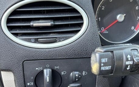 Ford Focus II рестайлинг, 2006 год, 330 000 рублей, 10 фотография