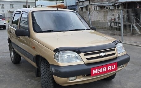 Chevrolet Niva I рестайлинг, 2005 год, 580 000 рублей, 3 фотография