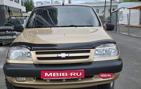 Chevrolet Niva I рестайлинг, 2005 год, 580 000 рублей, 4 фотография