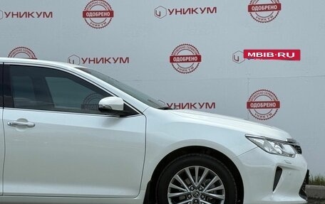 Toyota Camry, 2015 год, 2 299 000 рублей, 18 фотография