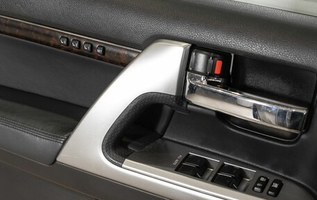Toyota Land Cruiser 200, 2012 год, 3 180 000 рублей, 12 фотография