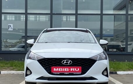 Hyundai Solaris II рестайлинг, 2020 год, 1 349 000 рублей, 2 фотография