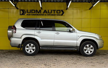 Toyota Land Cruiser Prado 120 рестайлинг, 2007 год, 2 399 000 рублей, 5 фотография