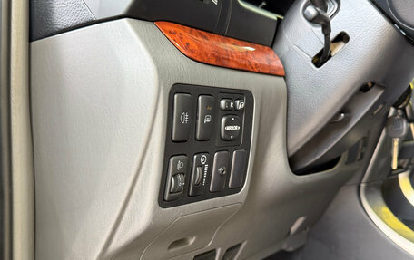 Toyota Land Cruiser Prado 120 рестайлинг, 2007 год, 2 399 000 рублей, 11 фотография