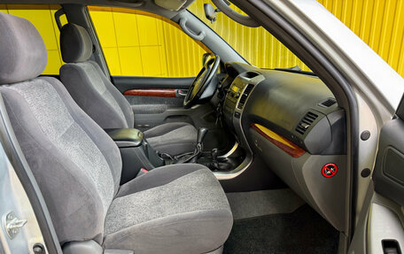 Toyota Land Cruiser Prado 120 рестайлинг, 2007 год, 2 399 000 рублей, 18 фотография