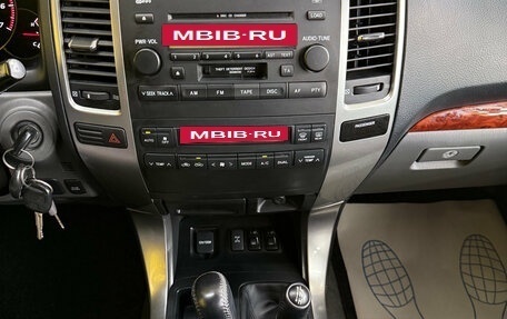 Toyota Land Cruiser Prado 120 рестайлинг, 2007 год, 2 399 000 рублей, 16 фотография