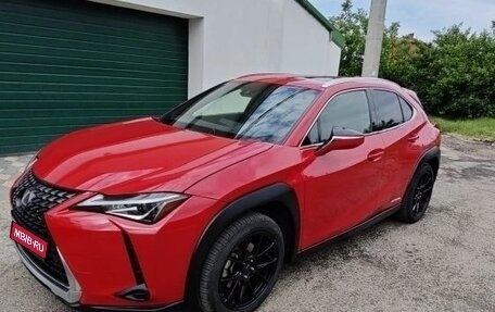 Lexus UX I, 2019 год, 3 120 000 рублей, 1 фотография