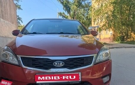 KIA cee'd I рестайлинг, 2011 год, 950 000 рублей, 1 фотография