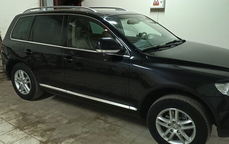 Volkswagen Touareg III, 2006 год, 1 500 000 рублей, 9 фотография