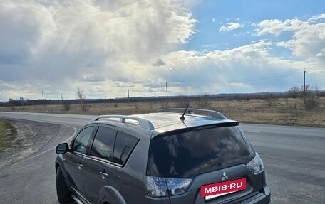 Mitsubishi Outlander III рестайлинг 3, 2007 год, 1 470 000 рублей, 4 фотография