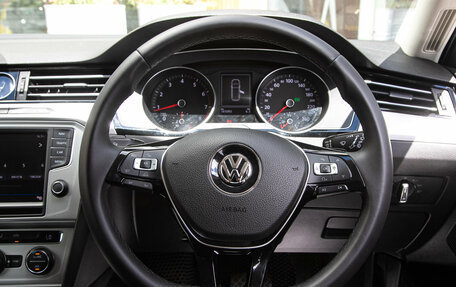 Volkswagen Passat B8 рестайлинг, 2015 год, 1 298 000 рублей, 15 фотография