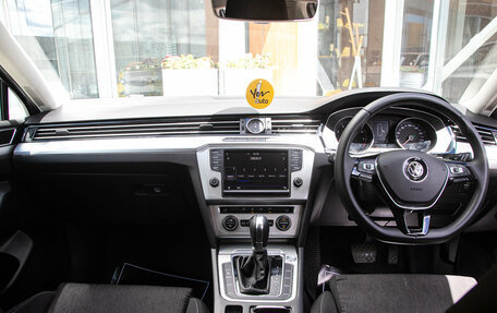 Volkswagen Passat B8 рестайлинг, 2015 год, 1 298 000 рублей, 16 фотография