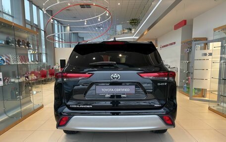 Toyota Highlander, 2026 год, 5 600 000 рублей, 5 фотография