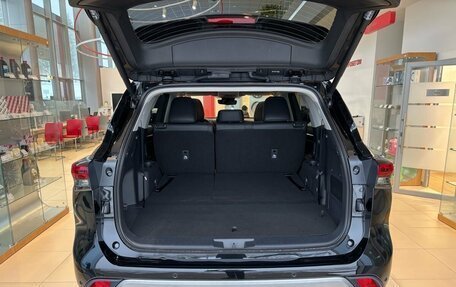 Toyota Highlander, 2026 год, 5 600 000 рублей, 7 фотография