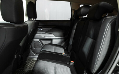 Mitsubishi Outlander III рестайлинг 3, 2017 год, 1 829 898 рублей, 11 фотография