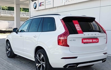 Volvo XC90 II рестайлинг, 2020 год, 4 800 000 рублей, 8 фотография
