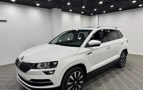 Skoda Karoq I, 2021 год, 1 890 000 рублей, 3 фотография
