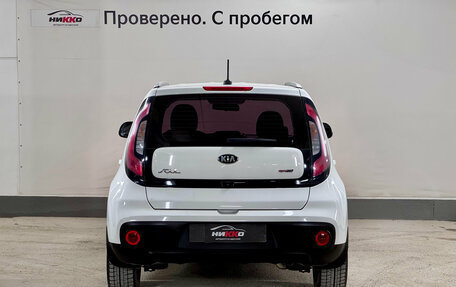 KIA Soul II рестайлинг, 2017 год, 1 420 000 рублей, 5 фотография