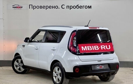 KIA Soul II рестайлинг, 2017 год, 1 420 000 рублей, 6 фотография