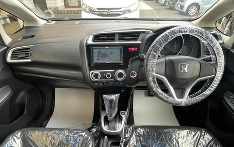 Honda Fit III, 2013 год, 649 500 рублей, 2 фотография