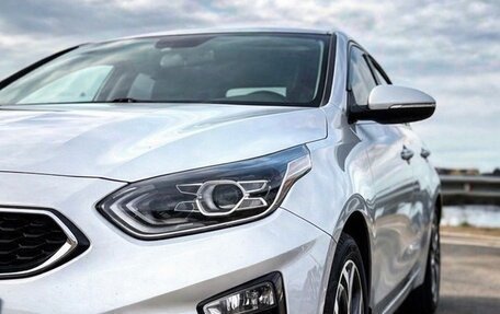 KIA cee'd III, 2020 год, 1 590 000 рублей, 2 фотография