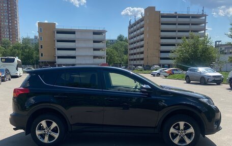 Toyota RAV4, 2015 год, 2 500 000 рублей, 3 фотография
