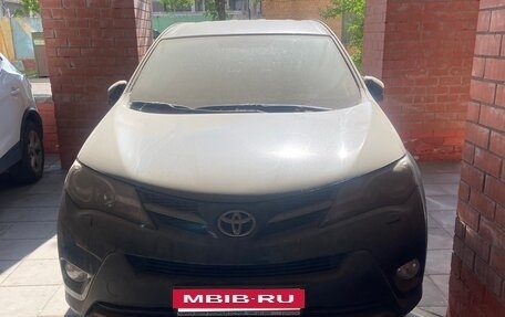 Toyota RAV4, 2015 год, 2 500 000 рублей, 11 фотография