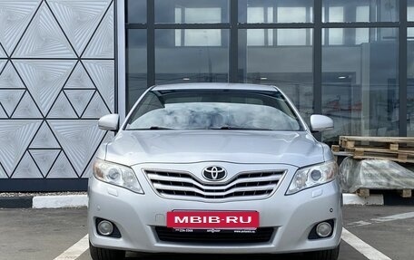 Toyota Camry, 2010 год, 1 349 000 рублей, 2 фотография